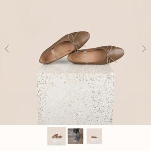 A. Soliani como strap flats taupe